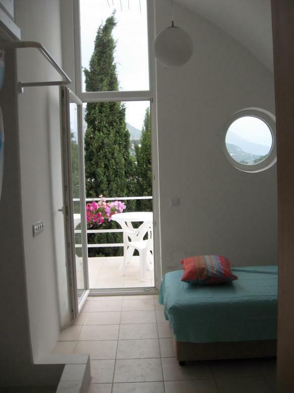 Mini Apartments Natasha Sutomore Ngoại thất bức ảnh