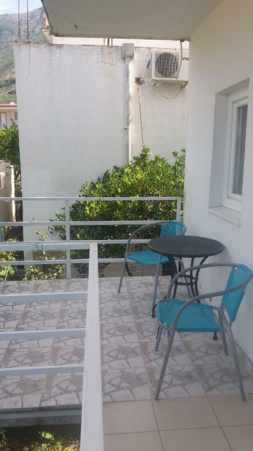 Mini Apartments Natasha Sutomore Ngoại thất bức ảnh